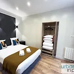 23 - Charming Parisian Flat In شقة