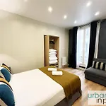 23 - Charming Parisian Flat In شقة باريس